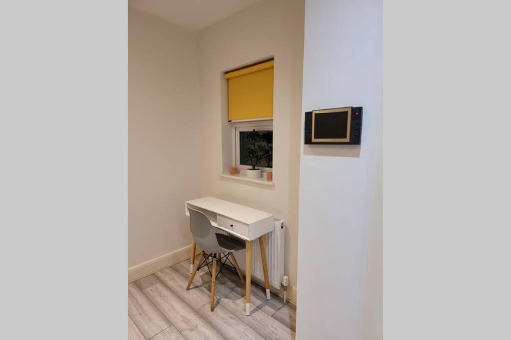 Contemporary 3 Bed Apartment In Hendon Central. Εξωτερικό φωτογραφία